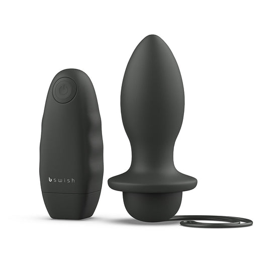 B Swish Bfilled Classic Unleashed Vibrating Plug Black1