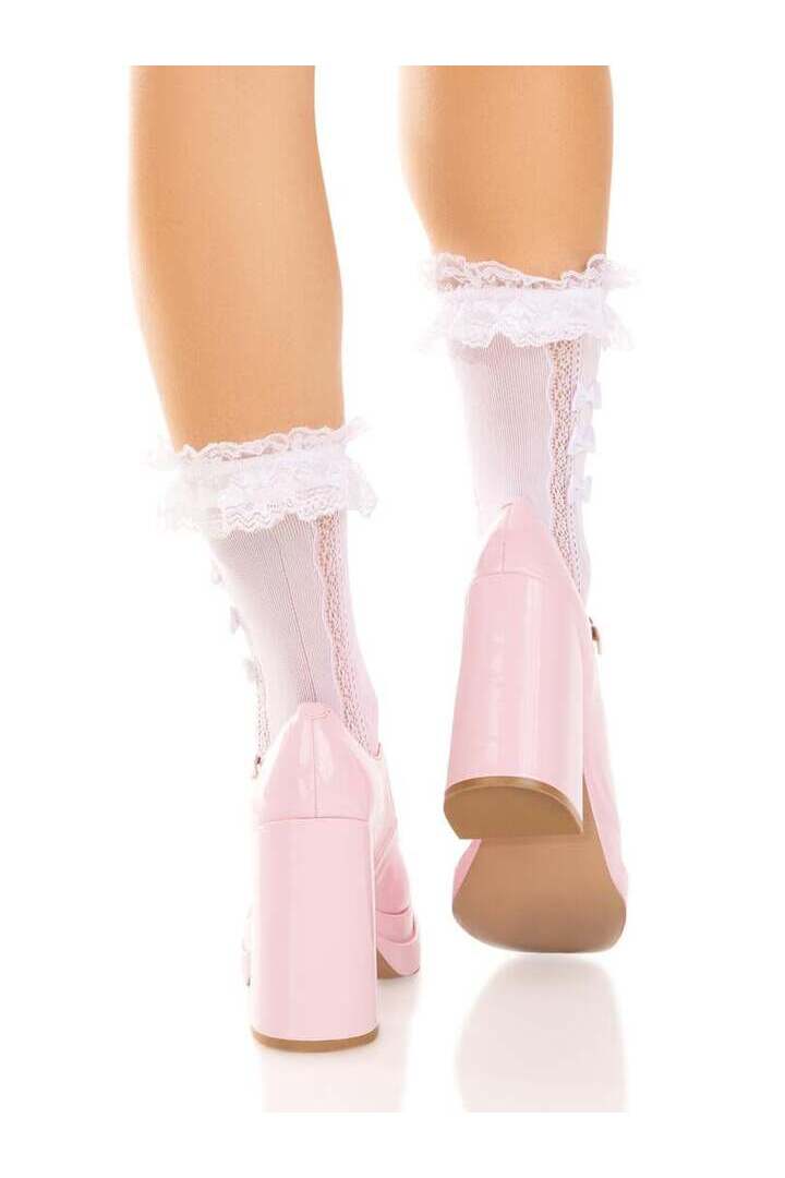 Leg Avenue Sweetheart Lace Ankle Socks in One Size 6