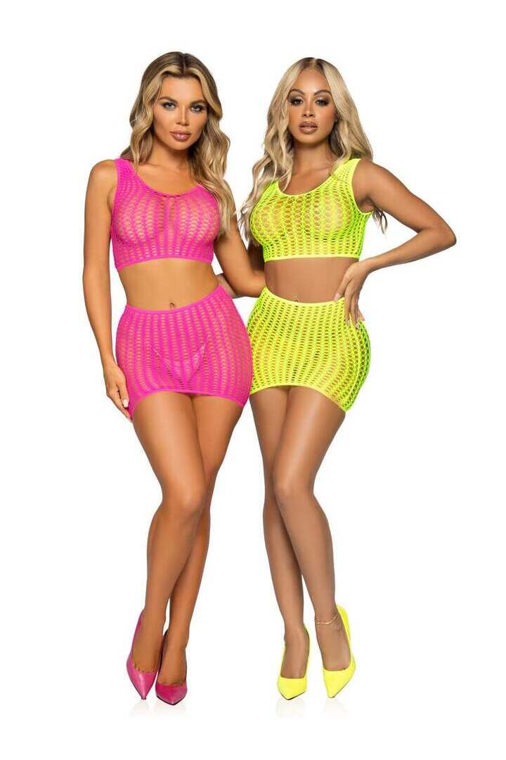 Leg Avenue Weekend Getaway Crop Top Set in One Size 4