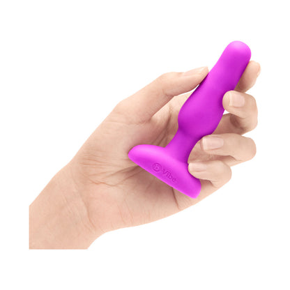 b-Vibe Novice Rechargeable Remote-Controlled Vibrating Silicone Anal Plug20