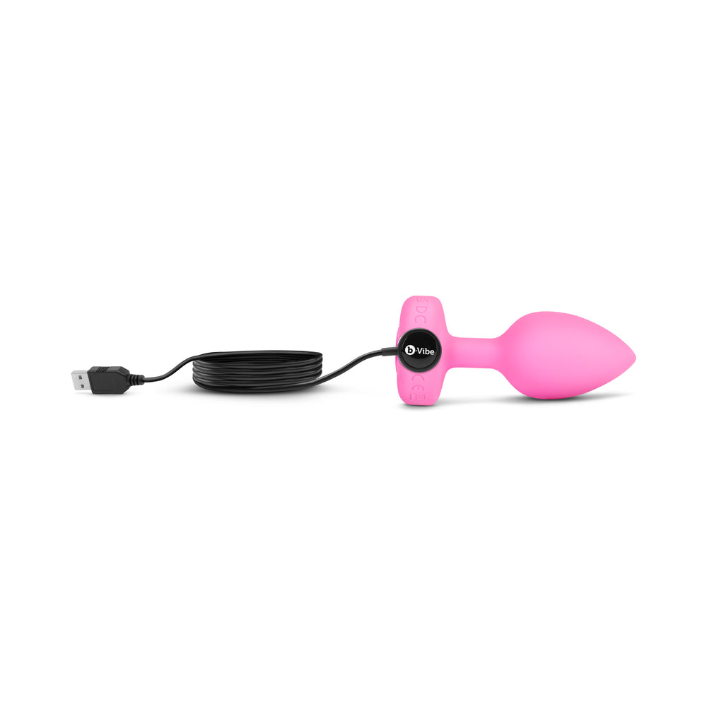 b-Vibe Vibrating Heart Anal Plug with Heart-Shaped Jewel Base S/M Pink8