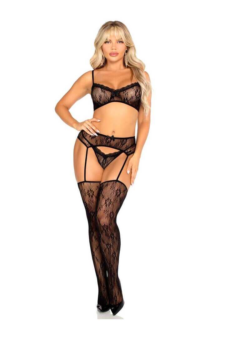 Leg Avenue Love Addict Bra and Panty Set in One Size 9