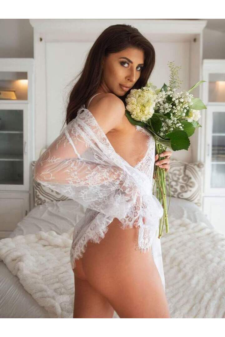 Leg Avenue Love Affair Lace Robe & Teddy Set 