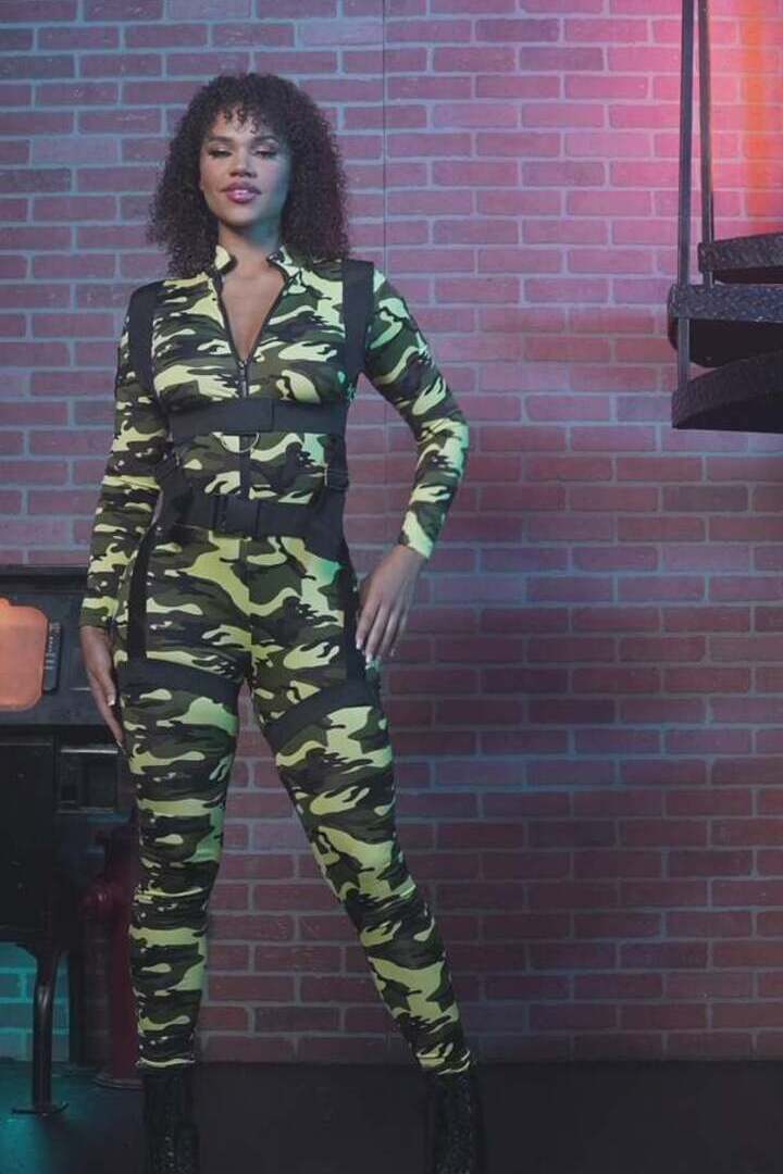 Leg Avenue Pretty Paratrooper Costume in Camo 3