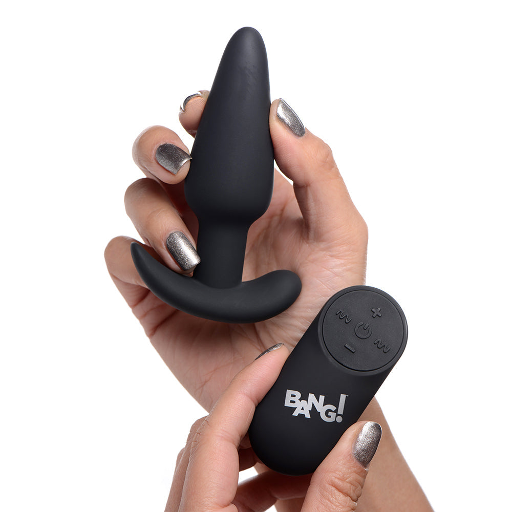 XR Brands BANG! 21X Vibrating Silicone Butt Plug with Remote Control Black10